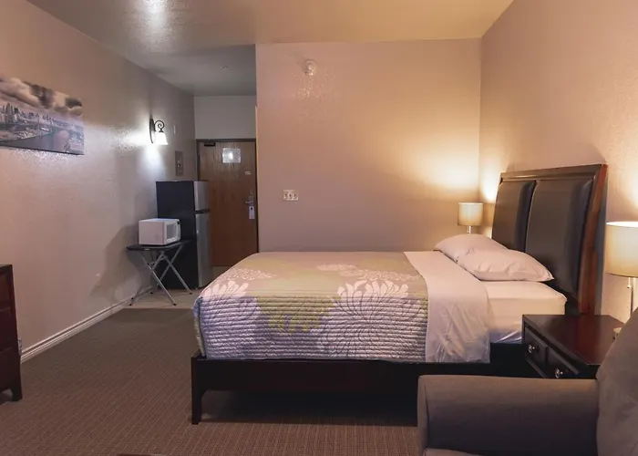 Premium And Hotel