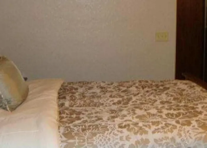 Premium And Hotel 3*