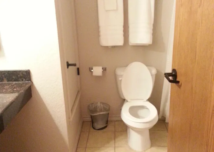 Premium And Hotel